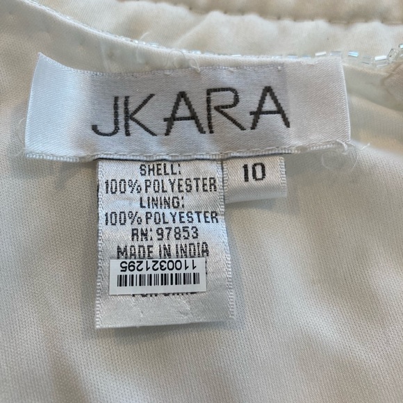 J Kara Full Length White Dress Beaded Scallop Top Fully Lined - Picture 6 of 10